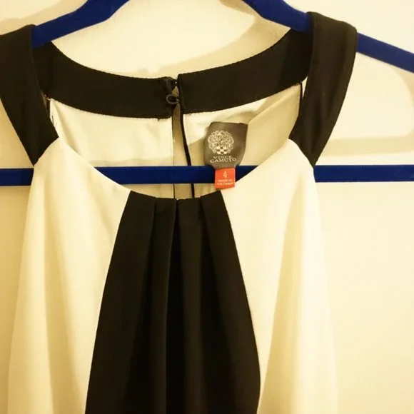 Vince Camuto Geometric Black and White Maxi - Picture 3 of 4